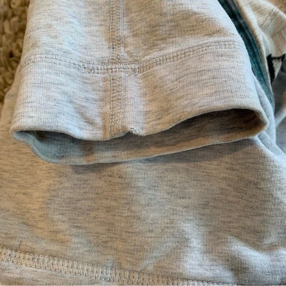 Lululemon Savasana Wrap Size 4 - Picture 14 of 16